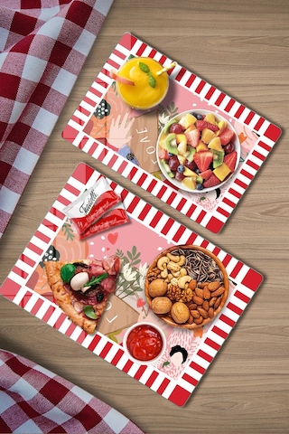 2'li Cam Kesme Tahtası Ve Sunumluk Karışık Renkli Love Desenli 20 X 30 Cm Ve 25 X 35 Cm Çok Renkli