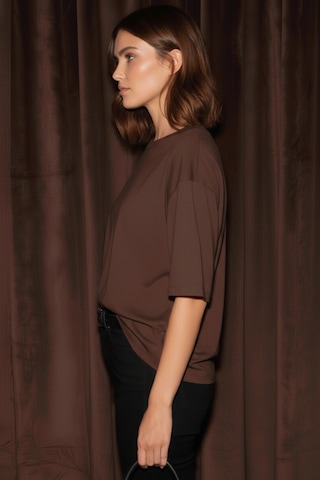 Soft&Basic Kadın %100 Organik Pamuk Oversize Fit Basic Yuvarlak Yaka T-shirt Kahverengi