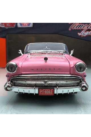 1957 Buick Roadmaster Pink / White 1 18 Ölçek Motormax Marka