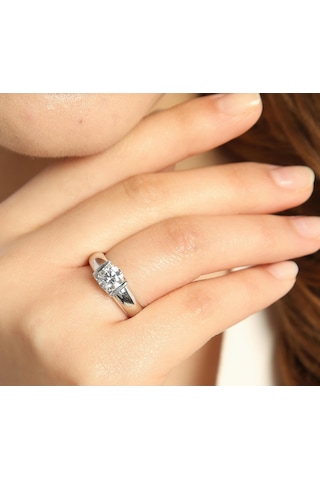 Aşina Gümüş 6 Carat Tek Taş Taşlı Gümüş Yüzük 925 Ayar