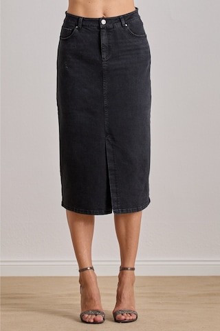 Diz Boy Siyah Jean Etek Siyah