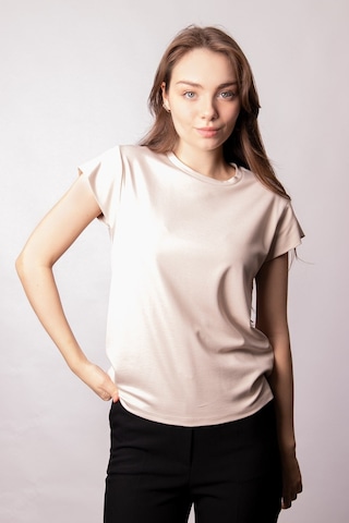 Kadın İpeksi Kumaş Geniş Sıfır Yaka Kısa Kol Tshirt Bluz-bej Bej