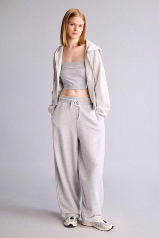 Defacto Cropped Fıt Kapüşonlu Kalın Kumaş Sweatshirt Hırka Z7069az26augr256 Gri-gr256