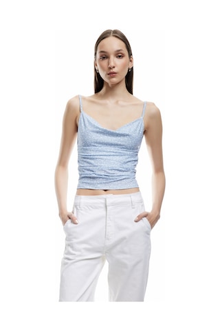 Koton Slim Fit Degaje Yaka Çiçekli İnce Askılı Bluz Mavi Desenli 5sal30097ık Mavi Desenli