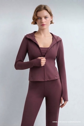 Soft&Basic Fit Yumuşak Dokulu Fermuarlı Kapüşonlu Cepli Parmak Geçirmeli Detaylı Hırka Bordo