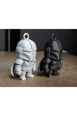Mandalorian Özel Tasarım Figür Anahtarlık - Star Wars Temalı 2 Adet 1 Siyah 1 Beyaz Zincir Dahil