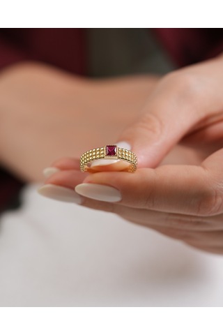 Debora Jewelry 14 Ayar Altın Kare Model Pembe Taşlı Yüzük