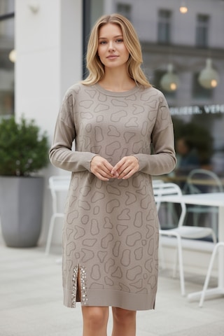 Kadın Önü Desenli Etek Yan Ucu Boncuklu Düşük Kol Tunik Krem