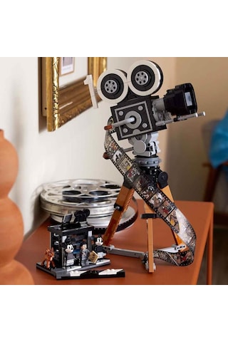 Lego Disney Walt Disney Tribute Camera 43230