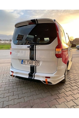Ford Tourneo Courier 2014-2023 Egzoz Görünümlü Boyasız Mat Siyah Arka Ek Plastik