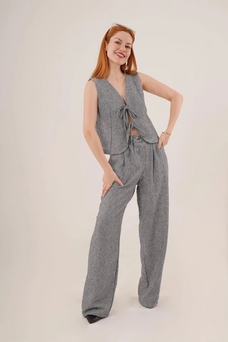 Defymoda Ön Bağlama Detaylı Yelek Ve Pantolon Antrasit İkili Takım Siyah