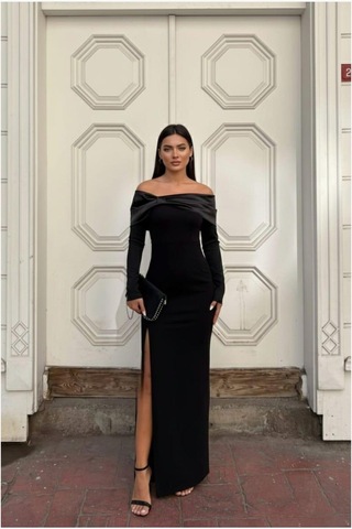 Lior Design Kadın Modern Esnek Saten Kumaş Carmen Yaka Yırtmaçlı Abiye Elbise Siyah