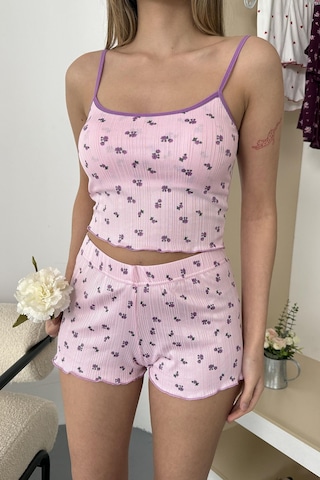 Giysa Kadın Askılı Kaplı Çiçek Desenli Şortlu Pijama Takımı Pembe Mor - 3403