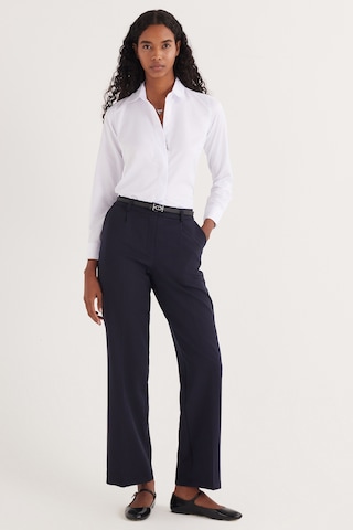 Tudors Kadın Slim Fit Dar Kesim Vucüda Oturan Uzun Kollu Gizli Düğme Detaylı Beyaz Basic Gömlek-35320 Beyaz