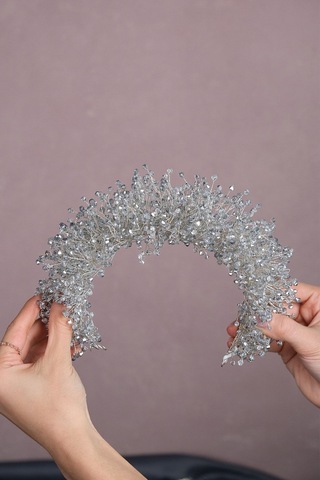 FdayAksesuar En Güzel Gelinlere Özel Gümüş Renk Atair Yogun Kristal Boncuklu Gelin Saç Aksesuarı FRDY31606