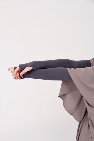 Manolyaşal İslamic Hijab Parmak Geçmeli 45cm Likralı Penye Kolluk 1 Çift Füme