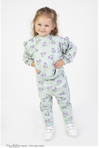Harika Kids Kız Bebek&çocuk İki İplik Kumaş Kiraz Desenli Orta Kalınlıkta Örme Basic Oversize Alt Üst Eşofman Takımı 001