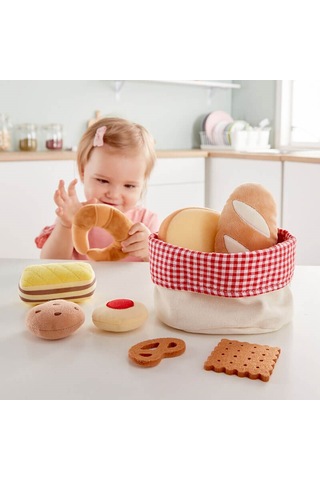 Hape Toddler Oyuncak Ekmek ve Sepeti