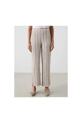 LC Waikiki Lcwaıkıkı Classic Bej Beli Lastikli Dokulu Geniş Paça Kadın Pantolon Lıght Grey