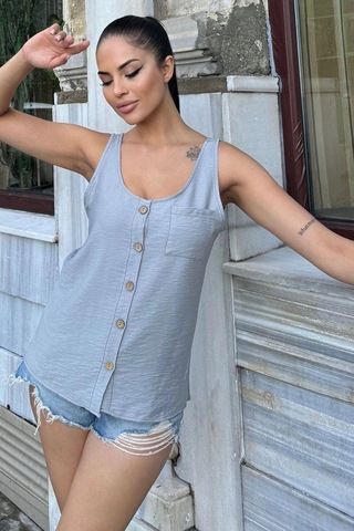 Kadın Gri Yuvarlak Yaka Ve Düğme Detaylı, Kalın Askılı Keten Atlet Bluz Gri