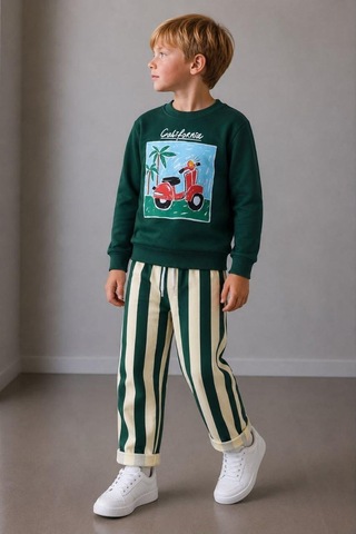 California Baskılı Zümrüt Yeşil Sweatshirt Ve Çizgili Pantolonlu Erkek Çocuk 2'li Alt Üst Takım