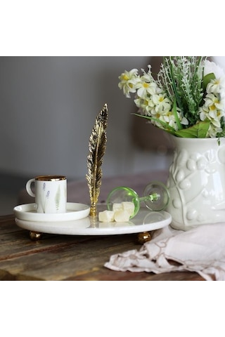 Akayev Mermer Beyaz 28 Cm Altın Boncuk Ayaklı Uzun Tüy Sunum Tabağı Beyaz