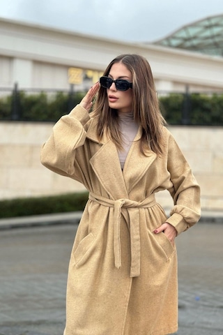 Kadın Vizon Balon Kol Beli Kemerli Midi Kaşe Kaban Astarsız Sütlü Kahverengi