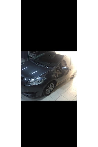 Toyota Auris Yan Marşpiyel Takım Fiber Boyasız