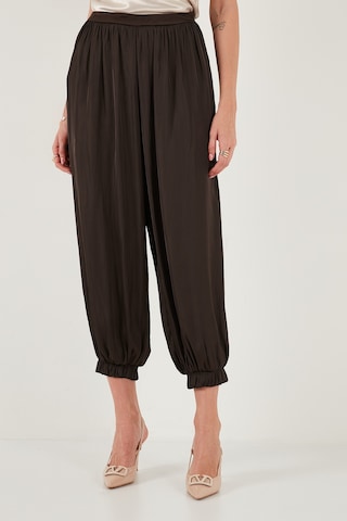 Lela Comfort Fit Yüksek Bel Lastikli Paça Saten Bayan Pantolon 68351217 Kahve
