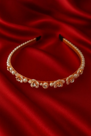 Şehrazat Handmade Incili Taşli Taç Toka Krem