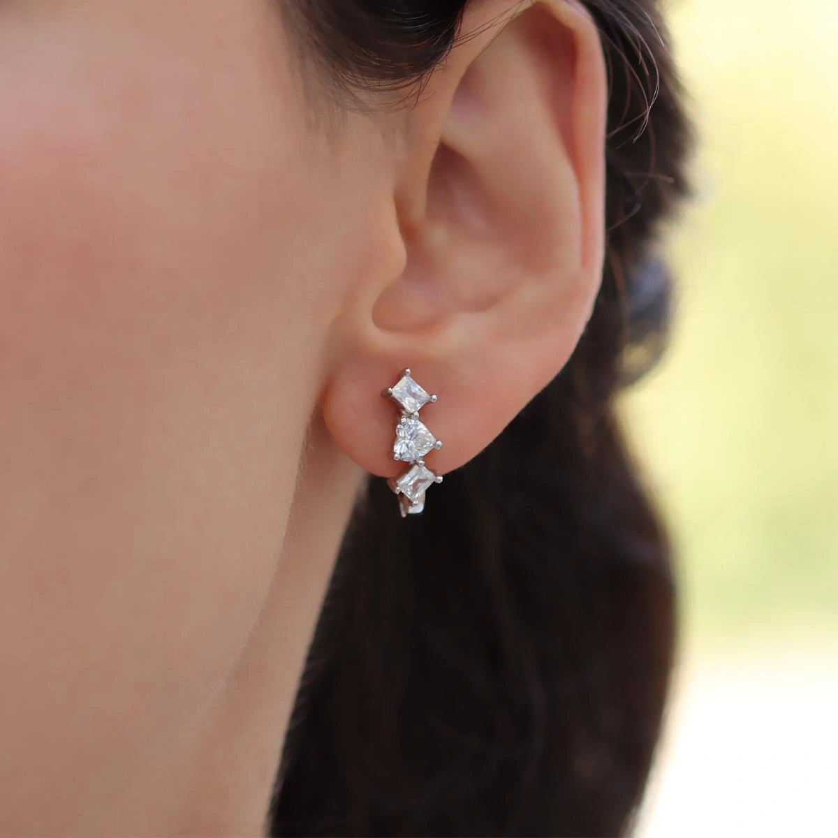 Kalp Taşlı Gümüş Küpe Gümüş