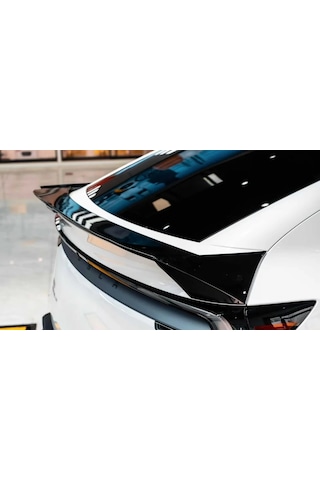 Tesla Model Y Juniper Yofer Spoiler 2025+ Sonrası