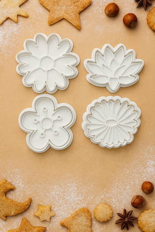 Çiçek Temalı Kurabiye Kalıbı Seti 4 Lü - Lotus, Papatya, Yonca, Daisy Şekilli Hamur Kalıbı Beyaz