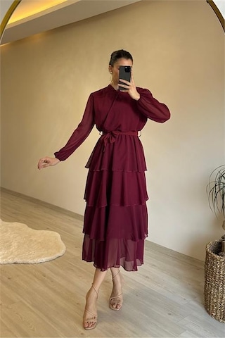 Neşeli Butik Kadın Kat Kat Volanlı Kuşaklı Midi Şifon Elbise Nm004 Bordo