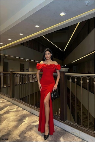 Lior Design Kadın Trend Tasarım Kare Yaka Yırtmaçlı Kısa Kollu Abiye Elbise Kırmızı