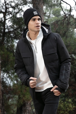 Buratti Regular Fit Kapüşonlu Kapitoneli Erkek Mont 497Dean Siyah