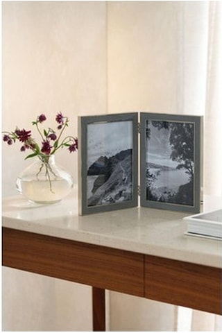 Klasik Dokulu Çift Menteşeli Çerçeve, 5 X 7 Inç Fotoğraf Için