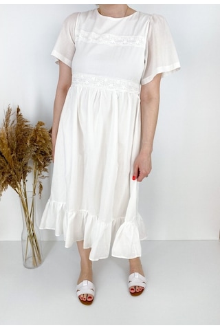 Fisto Detaylı Beyaz Astarlı Elbise Beyaz