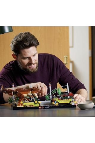 LEGO® Jurassic World 76956 T Rex Kaçışı 1212 Parça