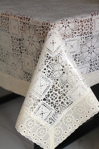 120x150 Cm Dantel Kenar Pvc Muşamba Masa Örtüsü Karemotifdantel-13 Bej