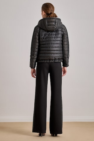 Cepli Siyah Kapitoneli Mont Siyah