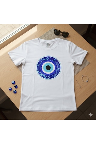 Kadın Beyaz %100 Pamuk Bohem Nazar Boncuğu Şans Ve Koruma Temalı Comfortfit T-shirt Beyaz