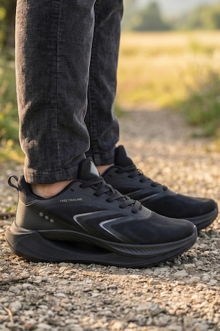 In Step Free Trailing -kömür Ultra Hafif Performans Ve Günlük Erkek Yürüyüş Ayakkabısı Siyah
