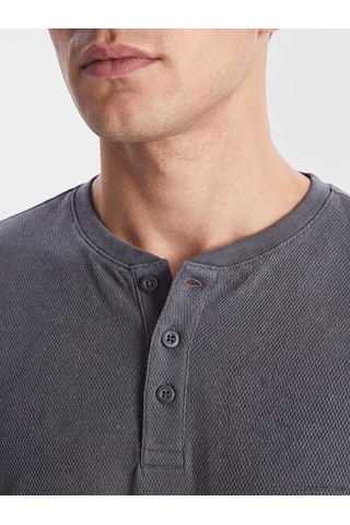 LC Waikiki Lc Waıkıkı Gri Henley Yaka Uzun Kollu Erkek Pijama Üst