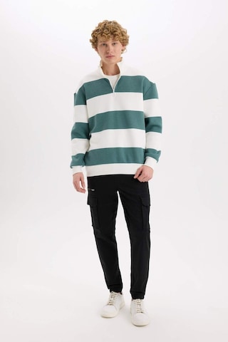 DeFacto Boxy Fit Dik Yaka Yarım Fermuarlı Çizgili Sweatshirt C7045AX24AUGN469 Yeşil