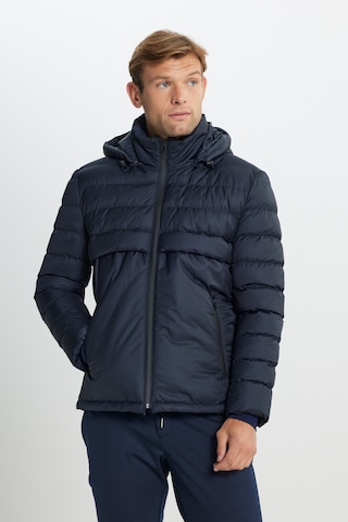 AC&Co / Altınyıldız Classics Erkek Lacı Standart Fit Normal Kesim Çıkma Kapüşon Dik Yaka Yan Cepli Mont Lacı Lacivert