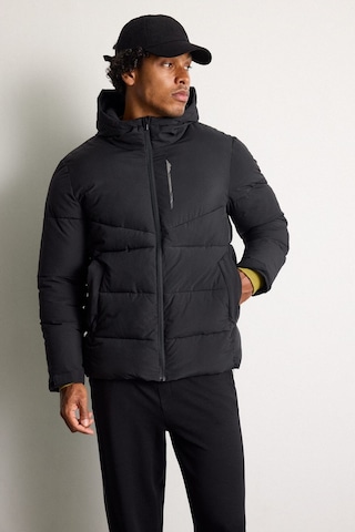 Defacto Defactofit Su Geçirmez Rüzgar Geçirmez Regular Fit Kapüşonlu Fermuarlı Cepli Kışlık Mont E9491ax25wnbk81 Siyah