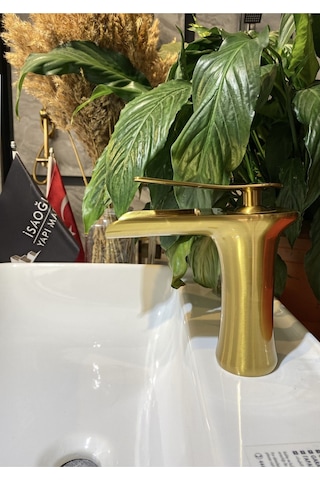 İsaoğlu Yapı Mat Gold Lavabo Bataryası Şelale Lavabo Musluğu Mat Altın Naturel Akışlı Batarya Gold