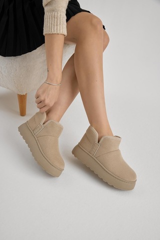 Kalın Poli Taban İçi Astarlı Süet Görünümlü Kadın Bej Günlük Bot Tbprf005 Bej