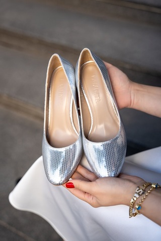 Laminta Lissa Geniş Topuklu Kadın Payet Görünümlü Slip-on Kadın Topuklu Ayakkabı Silver Gümüş